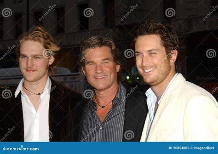 Actors Oliver Hudson, Kurt Russell, Goldie Hawn, Wyatt Russell and Kate Hudson with kids Ryder Robinson, Wilder Hudson, Bodhi Hudson, Rio Hudson and Bingham Bellamy attend Annual Goldie's Love In For Kids hosted by Goldie Hawn at Ron Burkle's Green Acres Estate on May 6, 2016 | Source: Getty Images